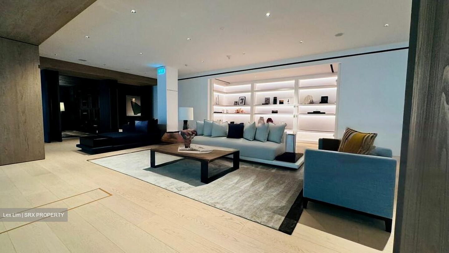 21 Anderson (D10), Condominium #454324051